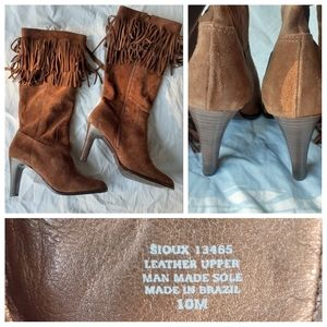 👢NWOT Knee high leather tassle boots